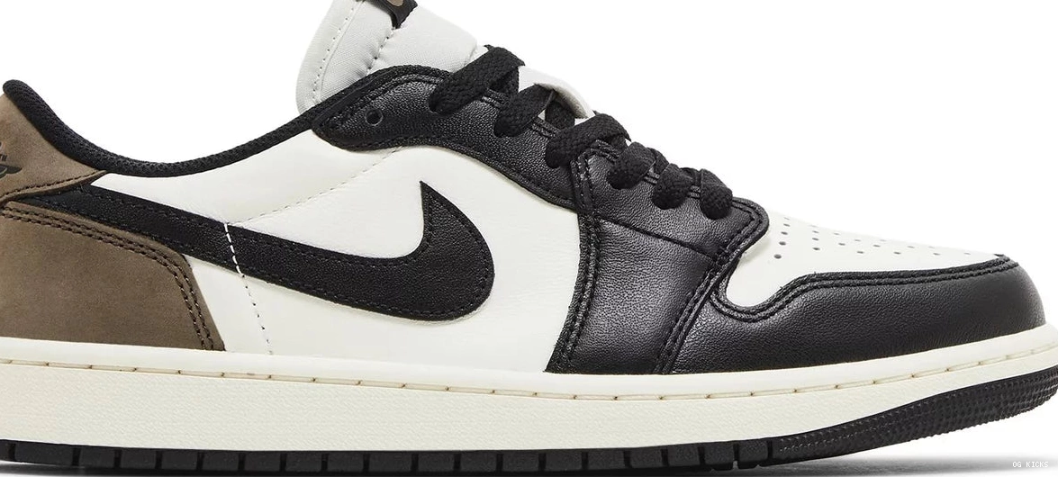 1 Jordan Retro Mocha Low OG 0521